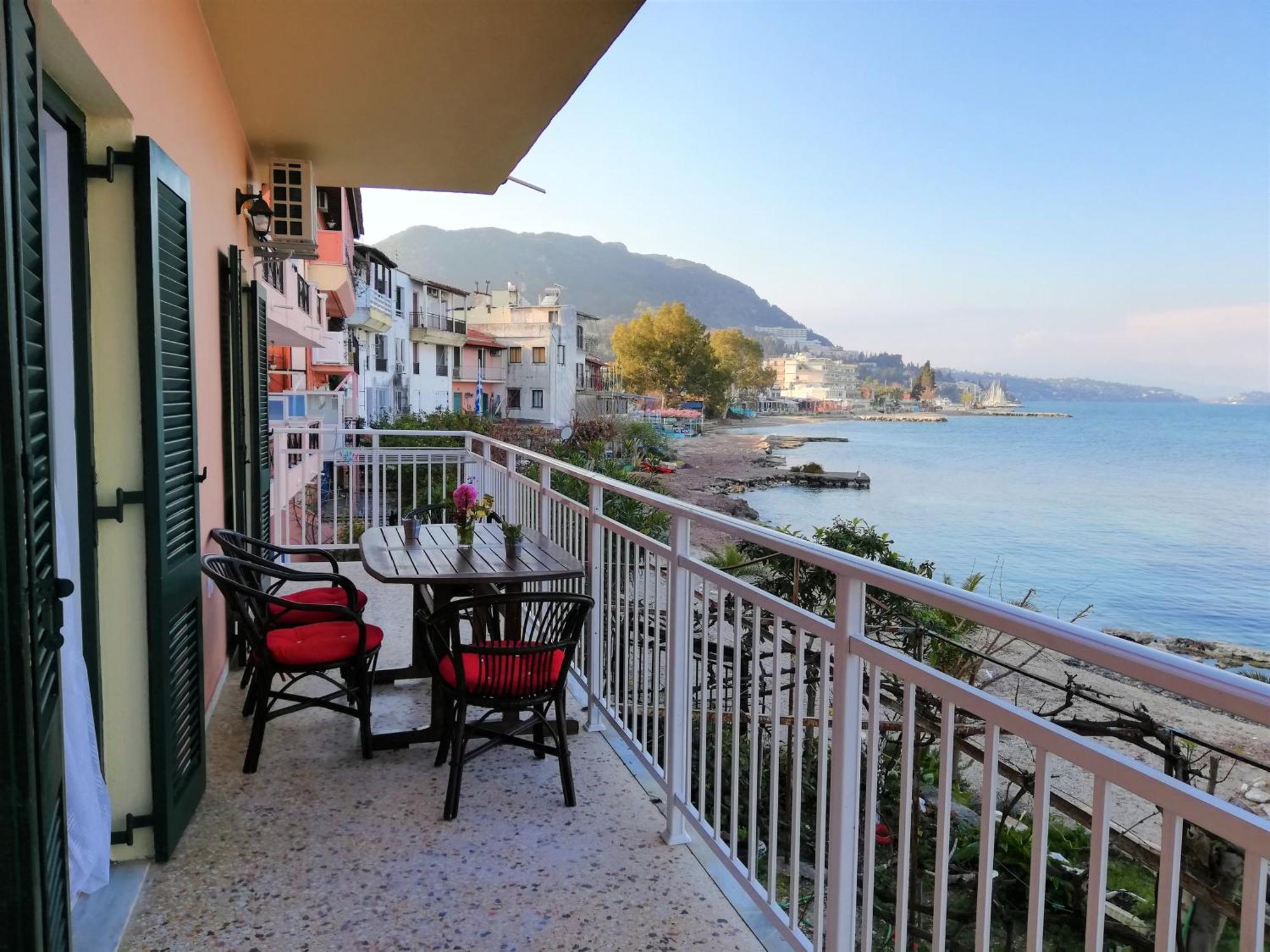 Vassia'S Beach Houses Benitses  Dış mekan fotoğraf